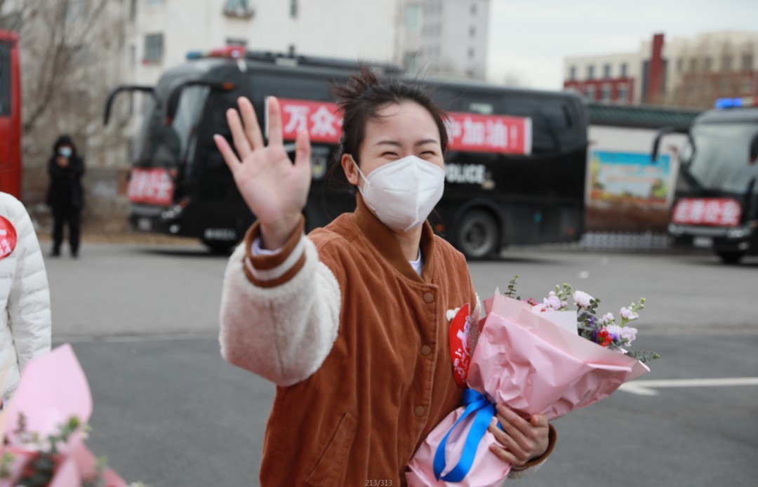 春暖花開，英雄歸來！葫蘆島市第二人民醫(yī)院支援綏中醫(yī)療隊凱旋而歸~(圖8)