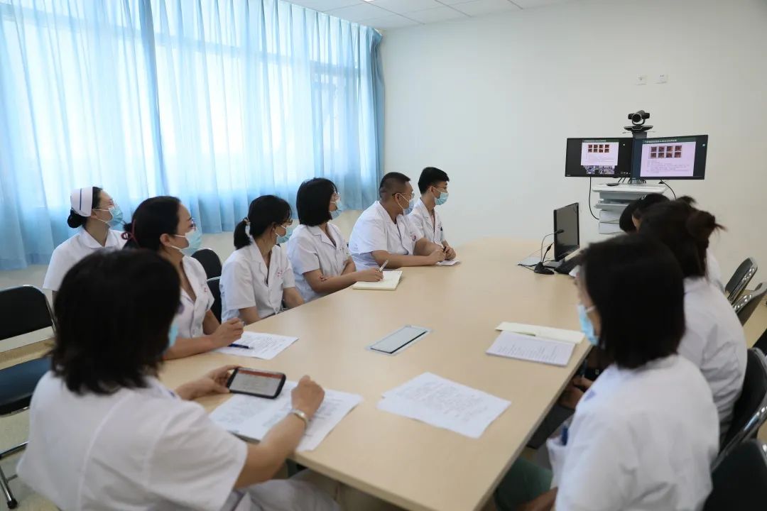全省首家！中國醫(yī)科大學(xué)附屬第一醫(yī)院專家來“查房”，家門口享國內(nèi)優(yōu)質(zhì)醫(yī)療資源！(圖7)