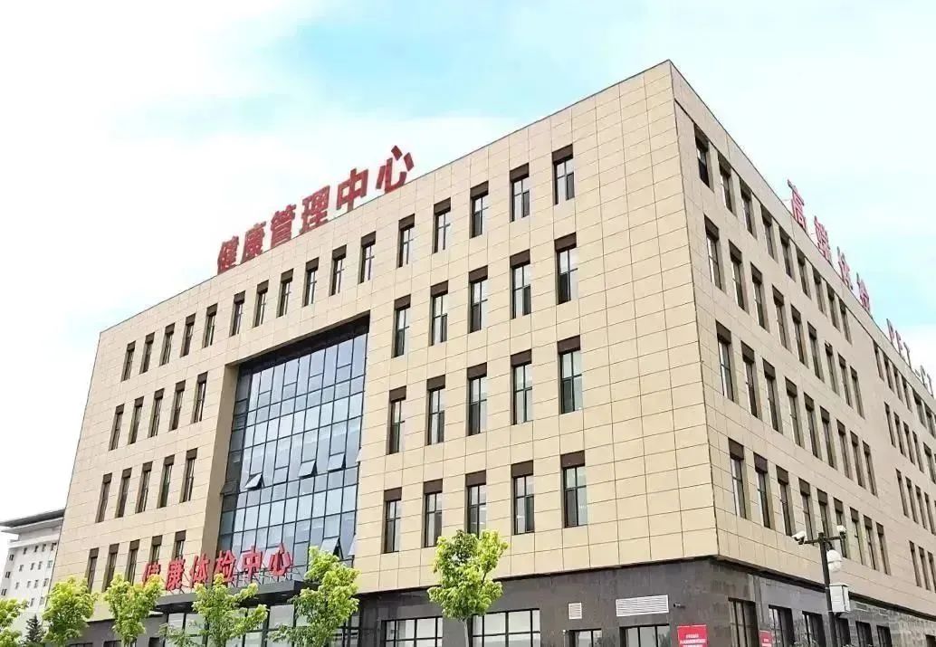 龍港區(qū)人大、區(qū)政府領(lǐng)導(dǎo)一行視察調(diào)研龍港國(guó)際醫(yī)療健康產(chǎn)業(yè)園(圖22)